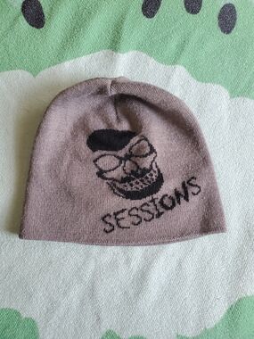 Sessions Grey Beanie